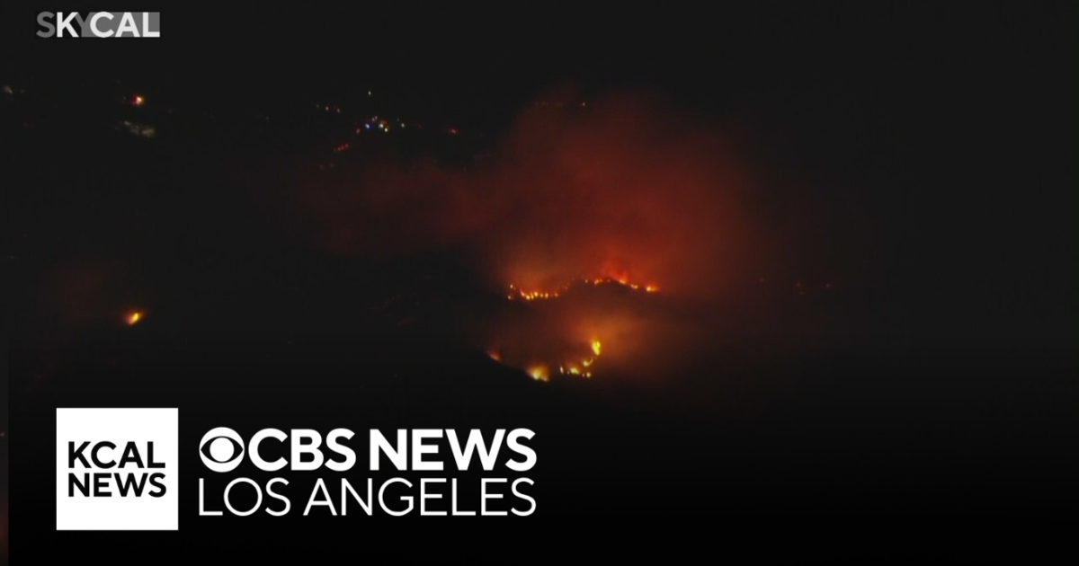 Franklin Fire In Malibu Remains At 0% Containment As Crews Douse The ...