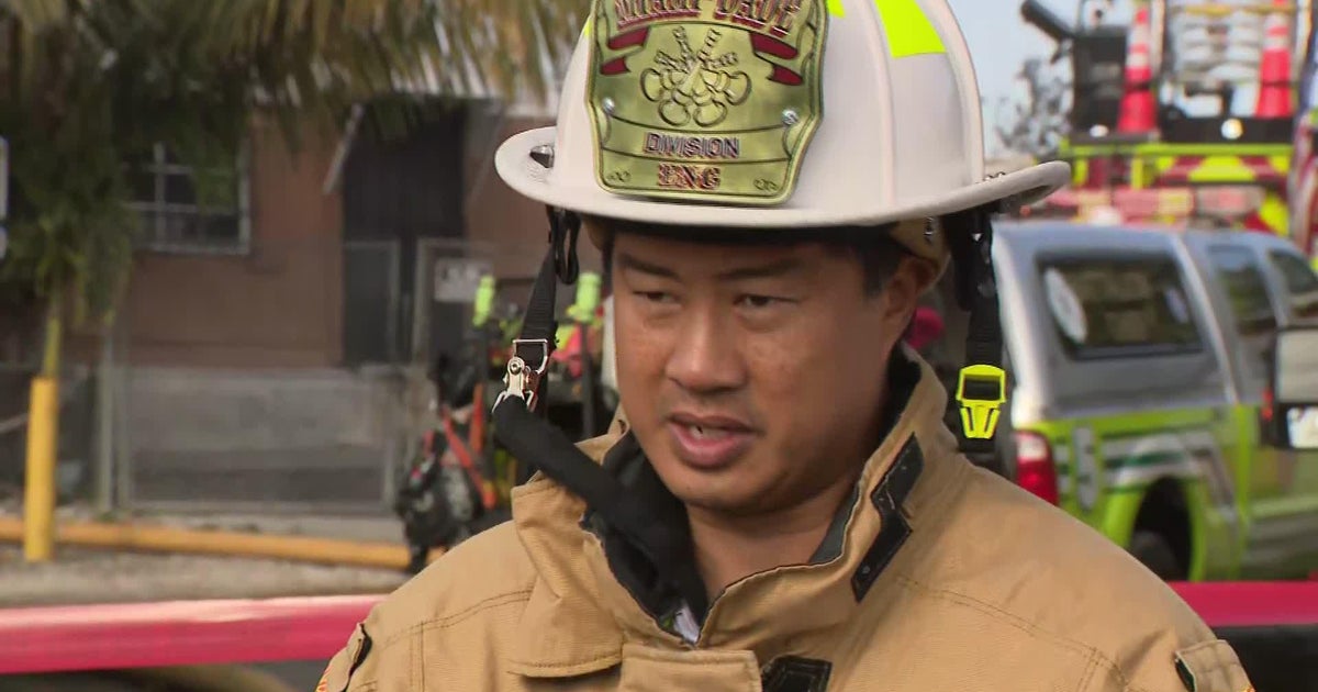 Miami-Dade Fire Rescue update on massive fire at NW Miami-Dade mobile home park