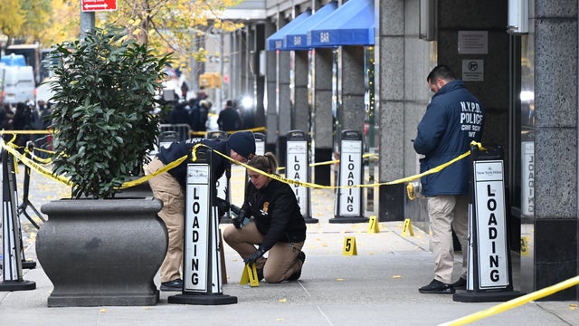 Healthcare executive gunned down in New York City in apparent 'targeted attack' 