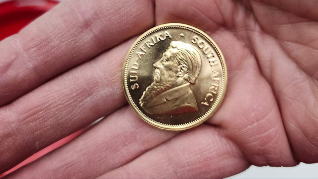 Rare gold coin left in Salvation Army red kettle in Canton Township 