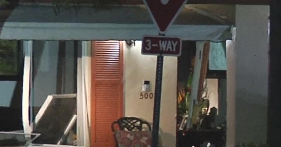 Broward Sheriff SWAT standoff ends at Tamarac home