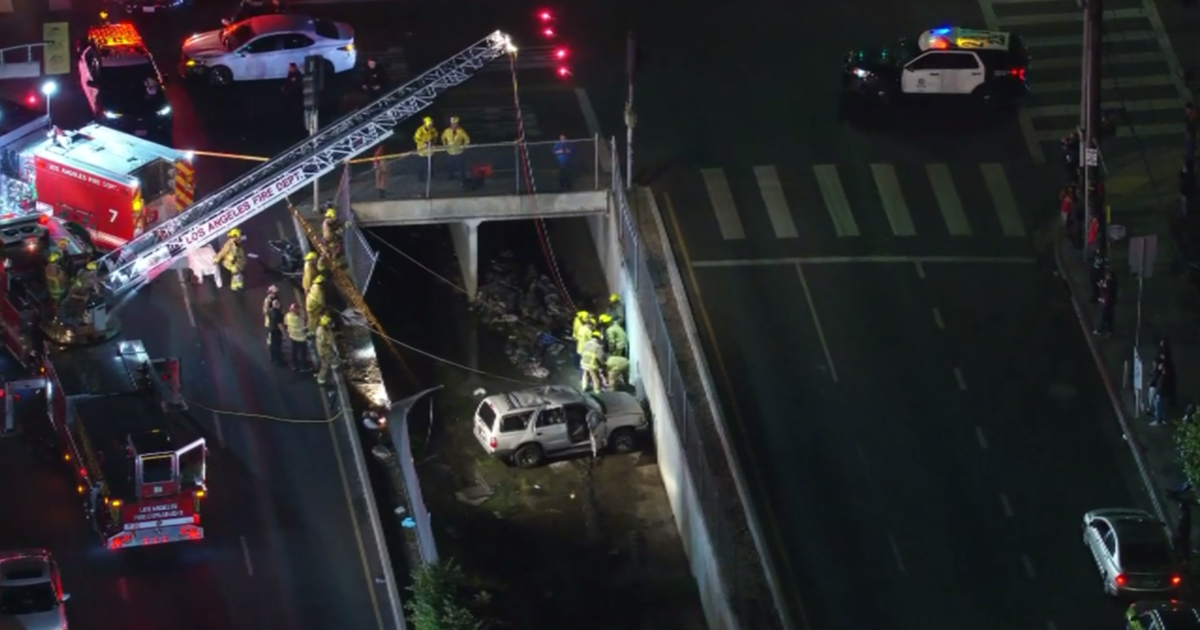 Driver seriously injured after crashing into Pacoima Wash following two-car crash in North Hills