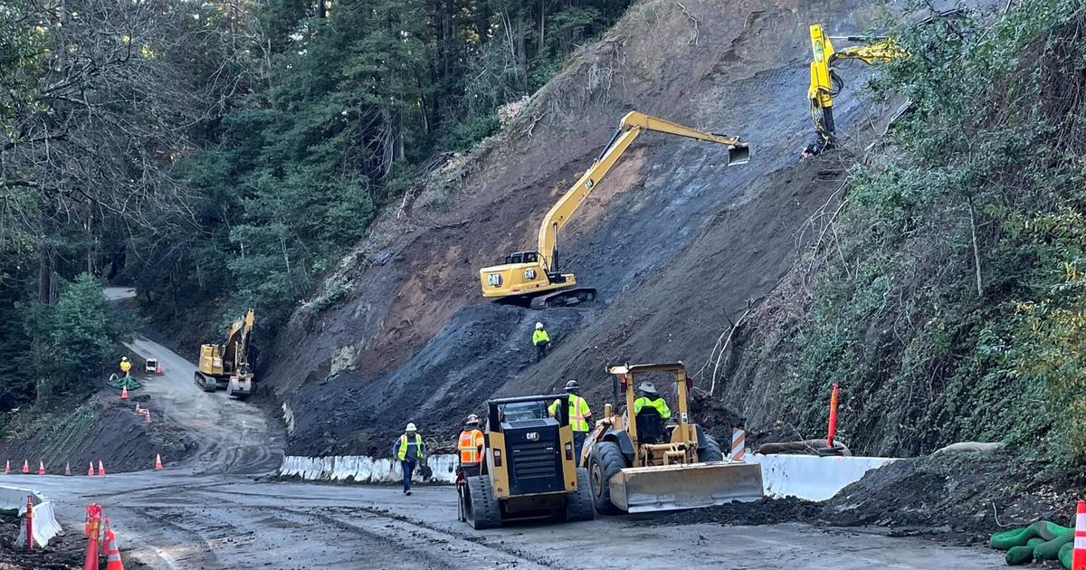 Mudslide closes State Route 9 near Saratoga in both directions