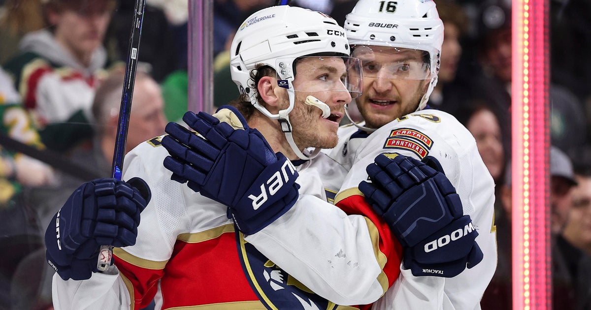 Panthers outscore Wild 6-1 Panthers outscore Wild 6-1