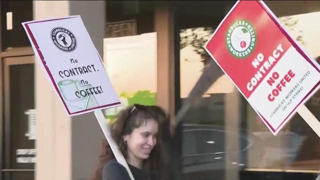 starbucks-strike.jpg 