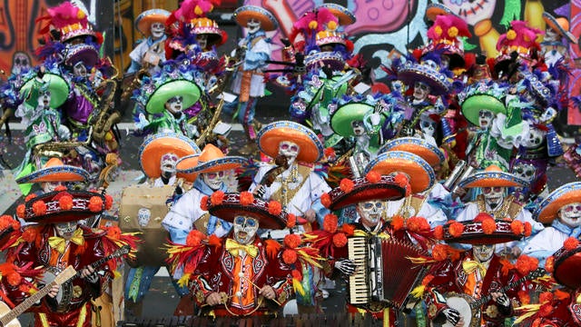 Mummers Parade-Postponed 