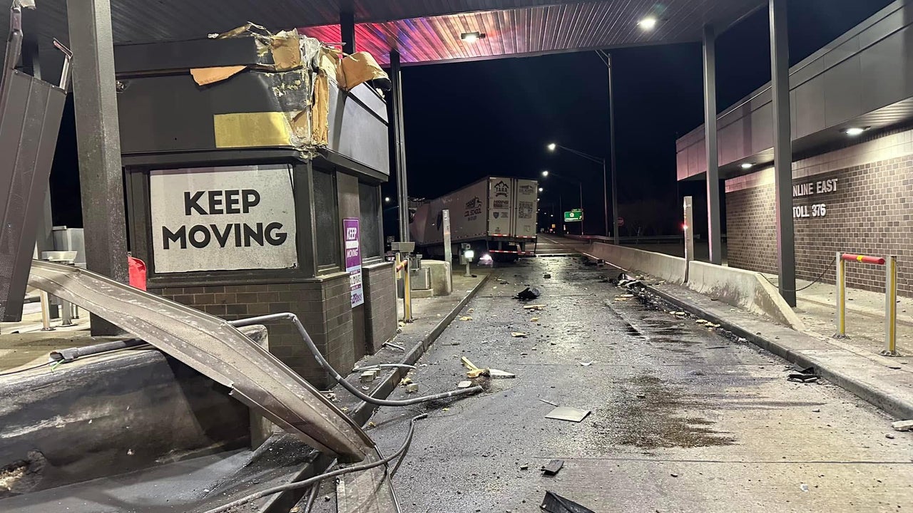 Tractor Trailer Crash news - Today’s latest updates - CBS Pittsburgh