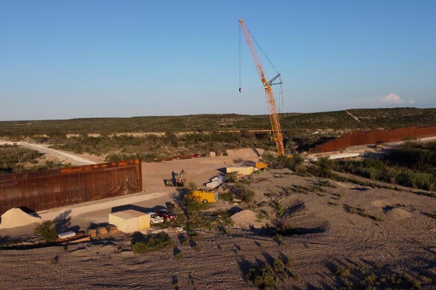 0925-texas-border-wall-bl-tt-298.jpg 