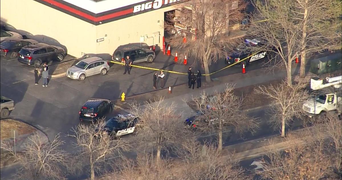 Man hospitalized after shooting inside Colorado tire store