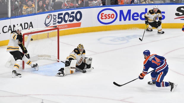 Boston Bruins v Edmonton Oilers 