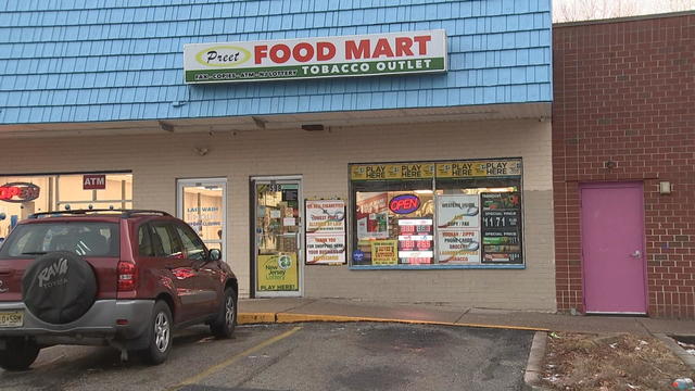 Exterior photo of Preet Food Mart 