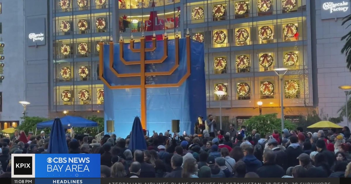 Hundreds Gather At Union Square For Christmas Menorah Lighting