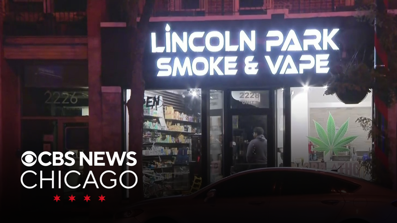 Vape shop burglarized in Lincoln Park, police say