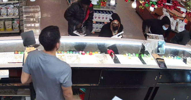 Police investigate jewelry heist at family owned business in East Dallas Police investigate jewelry heist at family owned business in East Dallas