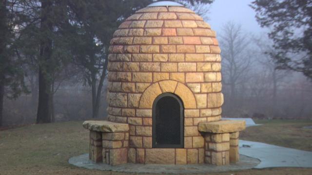 10p-pkg-bee-hive-fireplace-wcco6rhi.jpg 