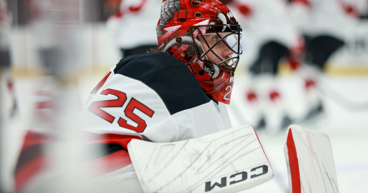 Ryan Strome scores late winner in Ducks' victory over Devils