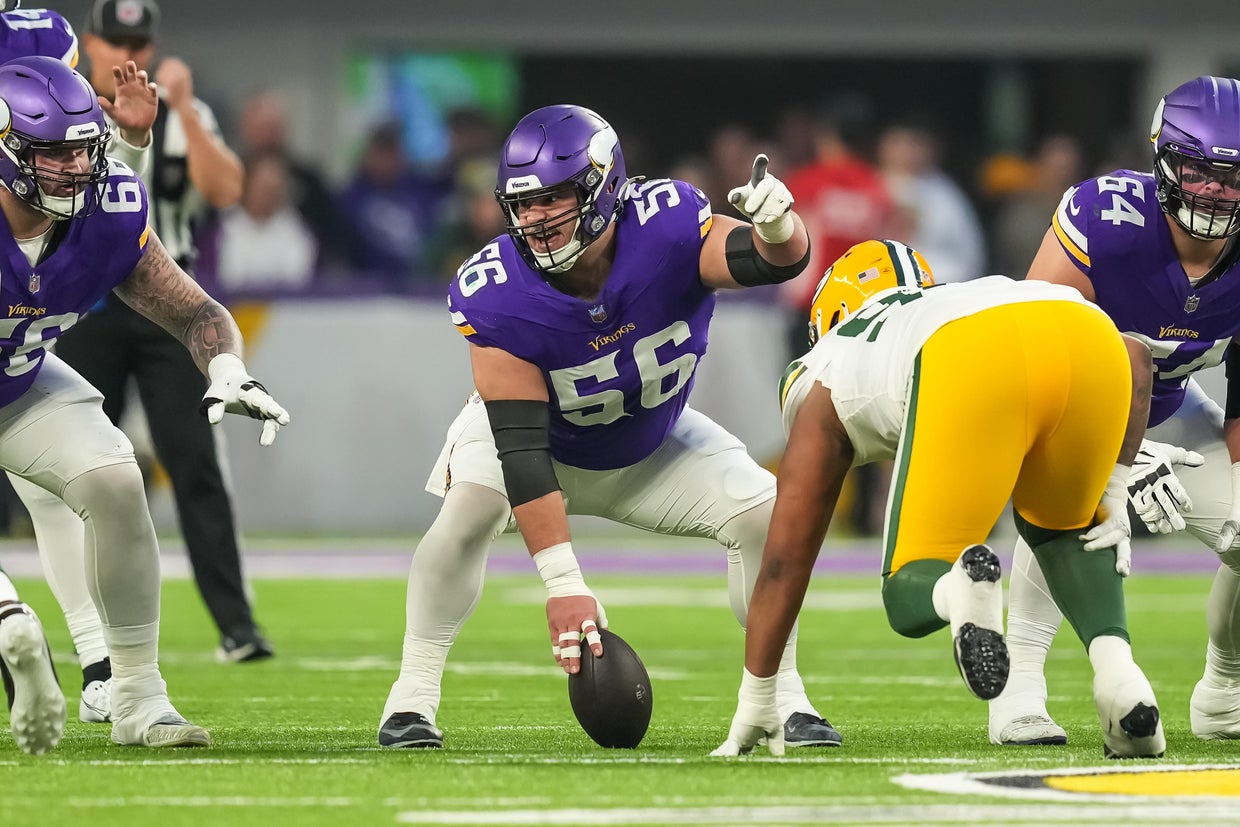 Green Bay Packers v Minnesota Vikings 
