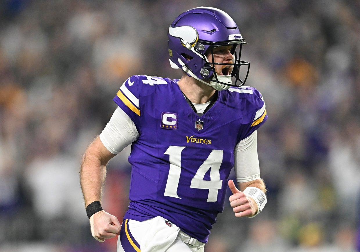 Green Bay Packers v Minnesota Vikings 