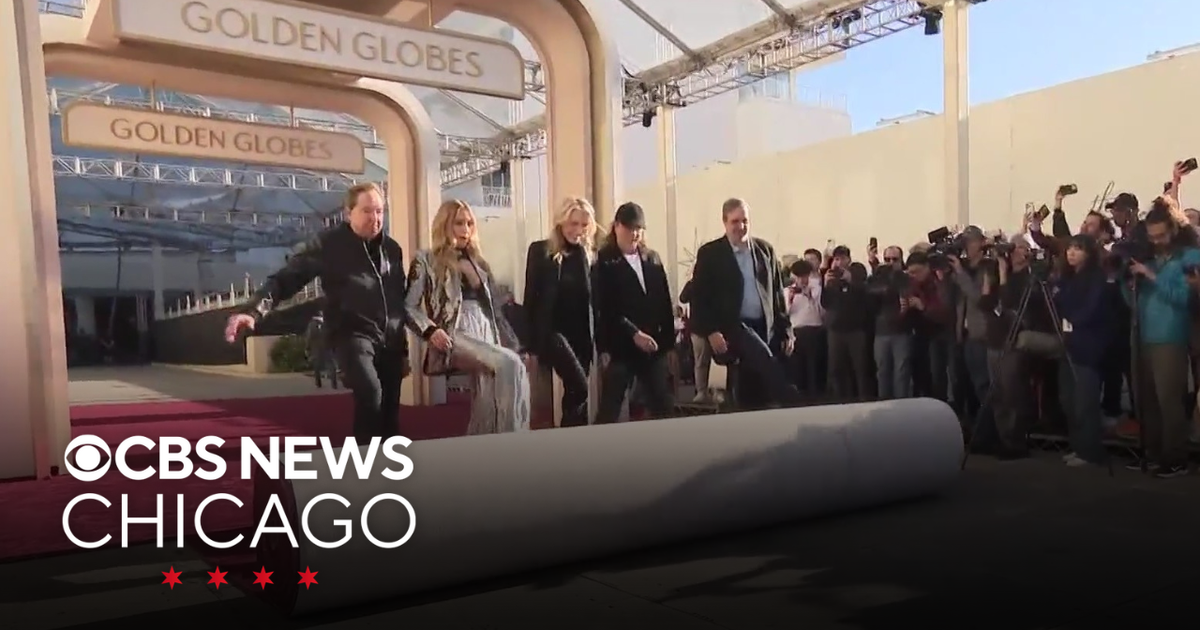 Sneak preview of Golden Globes CBS Chicago(00)