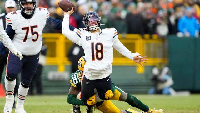 Chicago Bears v Green Bay Packers 