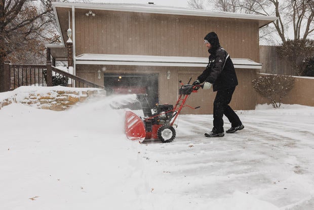 Winter Storm Brings Snow From Midwest To East Coast 