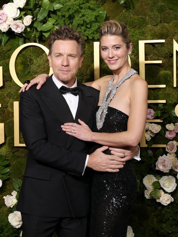 Ewan McGregor and Mary Elizabeth Winstead