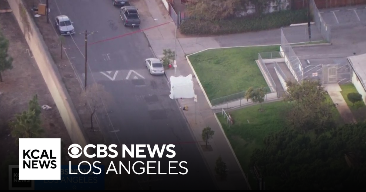 Deadly shooting under investigation in Boyle Heights - CBS Los Angeles