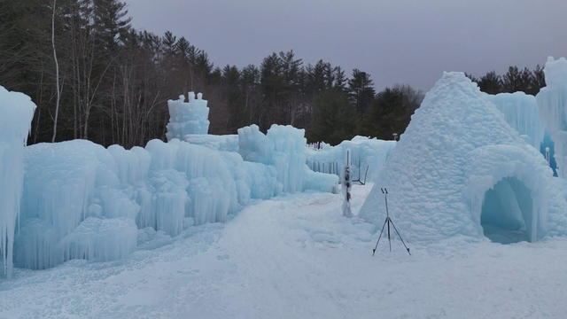 ice-castles-jacob-6p-pkg-frame-1129.jpg 