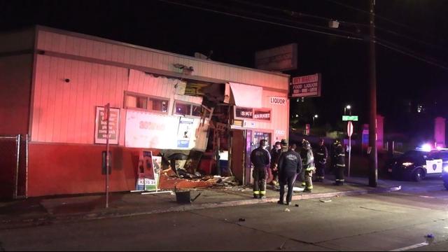 Oakland smash-and-grab burglary 