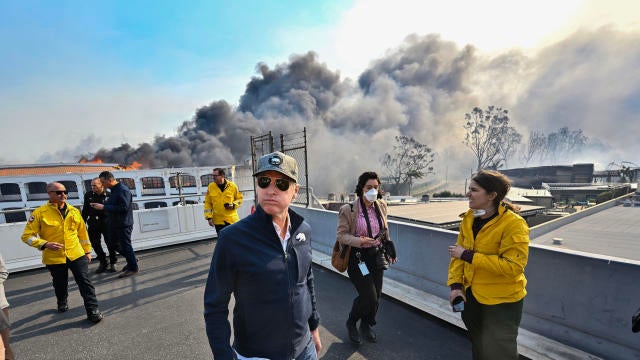 Powerful Winds Fuel Multiple Fires Across Los Angeles Area 