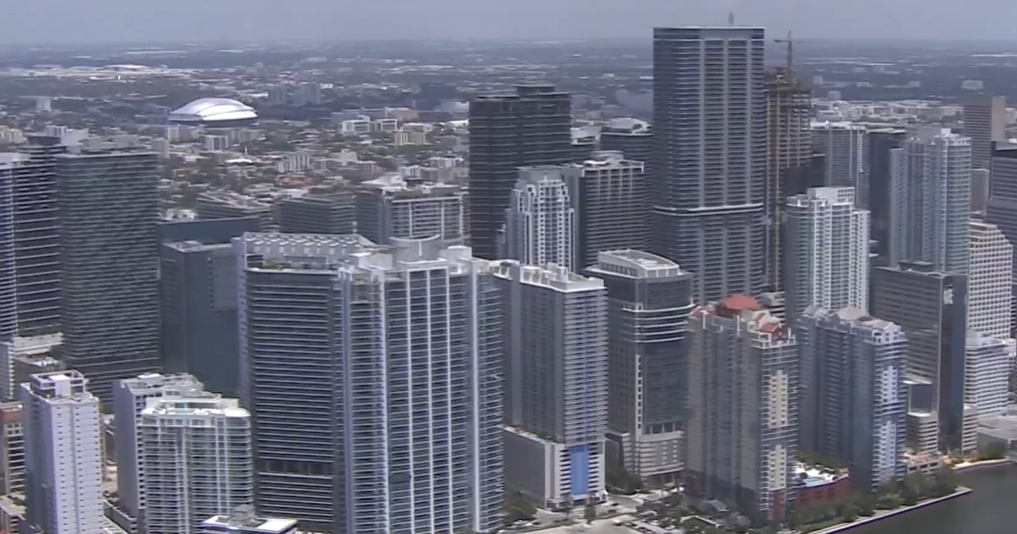 Florida House approves plan allowing credit lines, reserve contribution pauses for condo associations Florida House approves plan allowing credit lines, reserve contribution pauses for condo associations