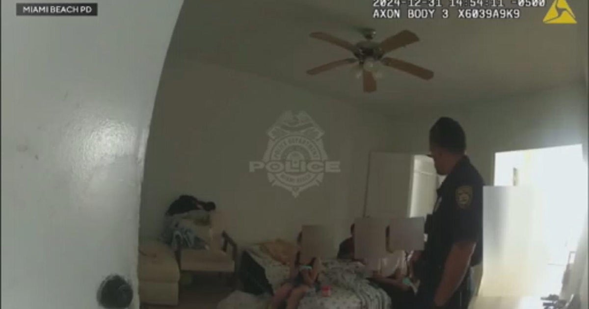 Video shows conditions that 5 Miami Beach children lived in as police say parents have history of neglect Video shows conditions that 5 Miami Beach children lived in as police say parents have history of neglect