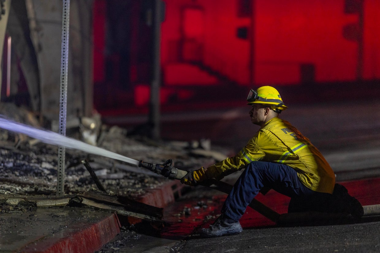 Powerful Winds Fuel Multiple Fires Across Los Angeles Area 