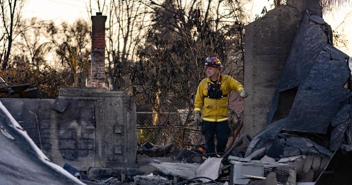 Powerful winds threaten Los Angeles wildfire containment efforts