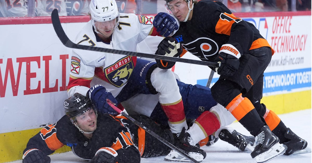 Flyers rally to beat Panthers 4-3 Flyers rally to beat Panthers 4-3