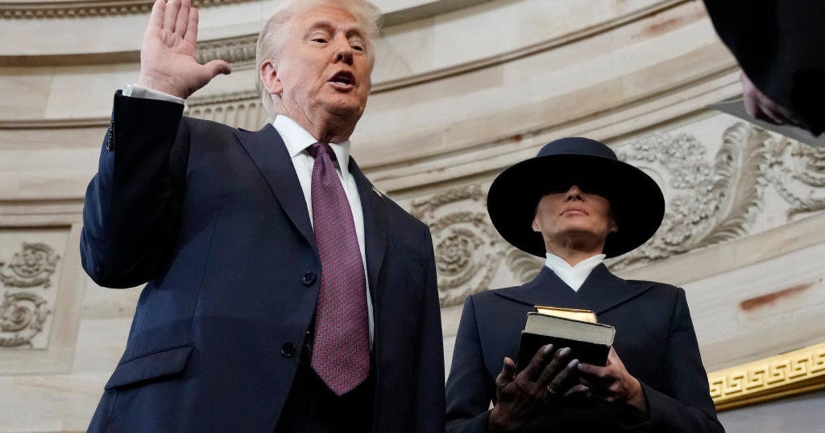 Trump did not place hand on Bible during swearing in at inauguration