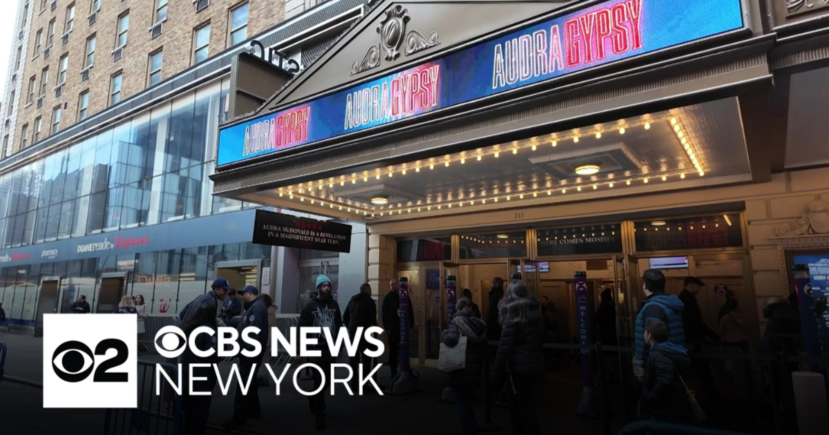 New Yorkers can now enjoy Broadway Week & Restaurant Week CBS New York