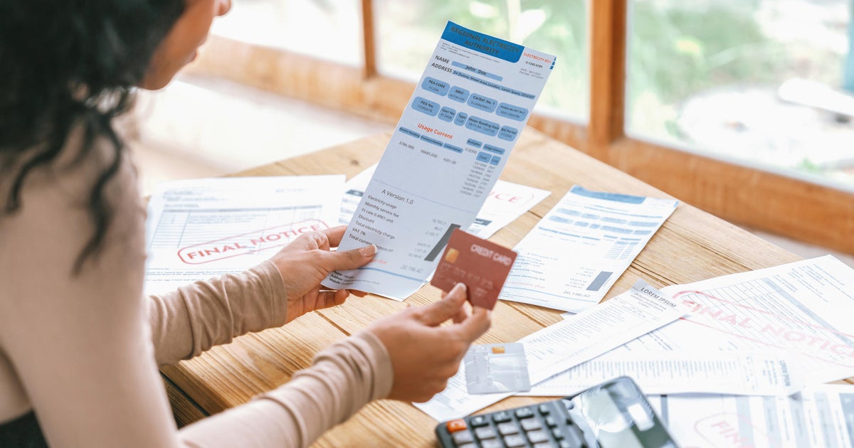Floridians are struggling with credit card debt and working to find a way out Floridians are struggling with credit card debt and working to find a way out