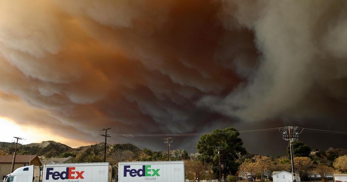 Hughes Fire burning more than 5,000 acres in Southern California