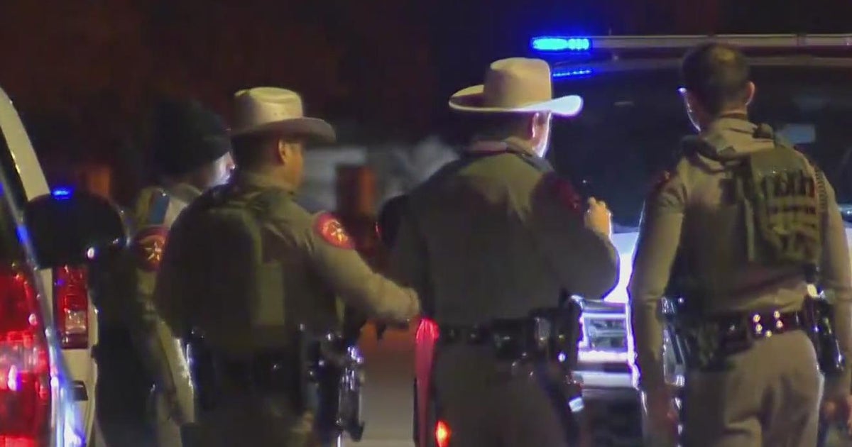 6 of 7 San Antonio officers shot have been released from hospital - CBS ...