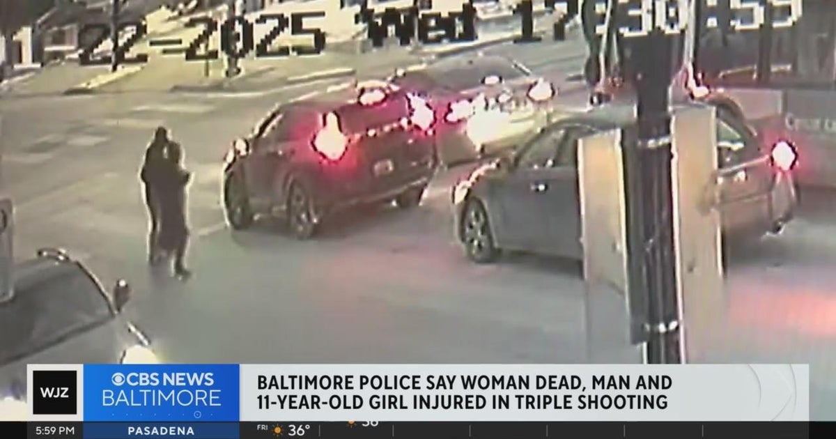 Video shows a Baltimore triple shooting in a vehicle - CBS Baltimore