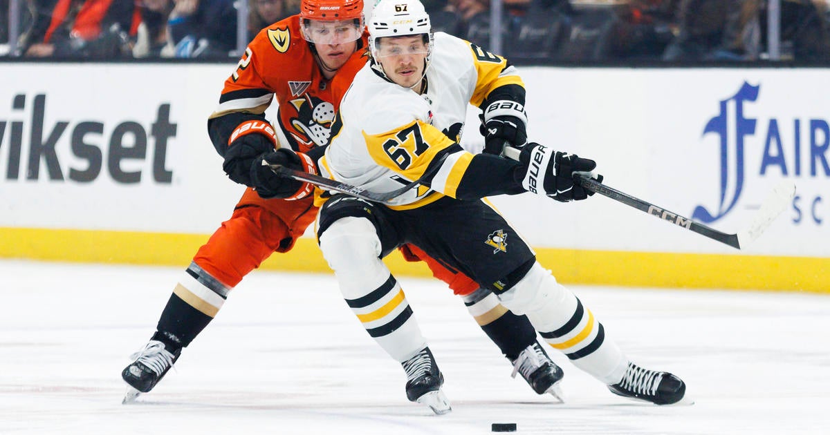 Penguins' Playoff Hopes Plummet After 5-1 Loss to Ducks