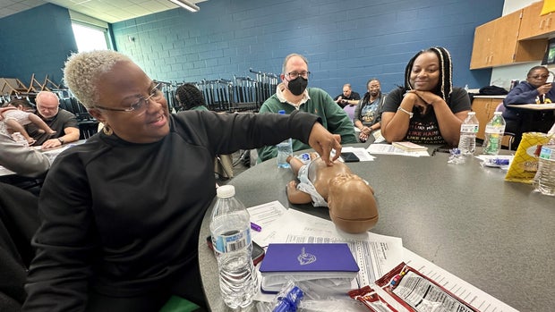 CPR class at Detroit Fire Department 