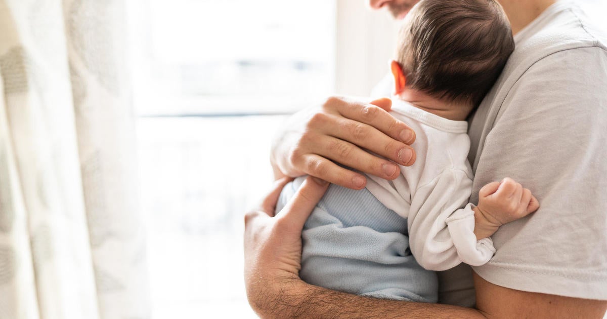 Dads can get postpartum depression too. Symptoms, causes to know.