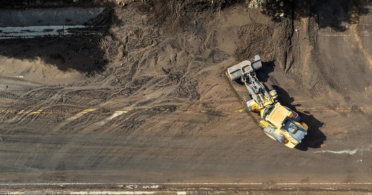 Heavy rains cause mudslides around fire-ravaged Los Angeles