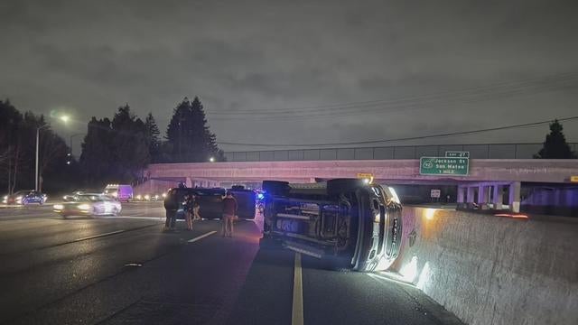 Overturned truck on I-880 