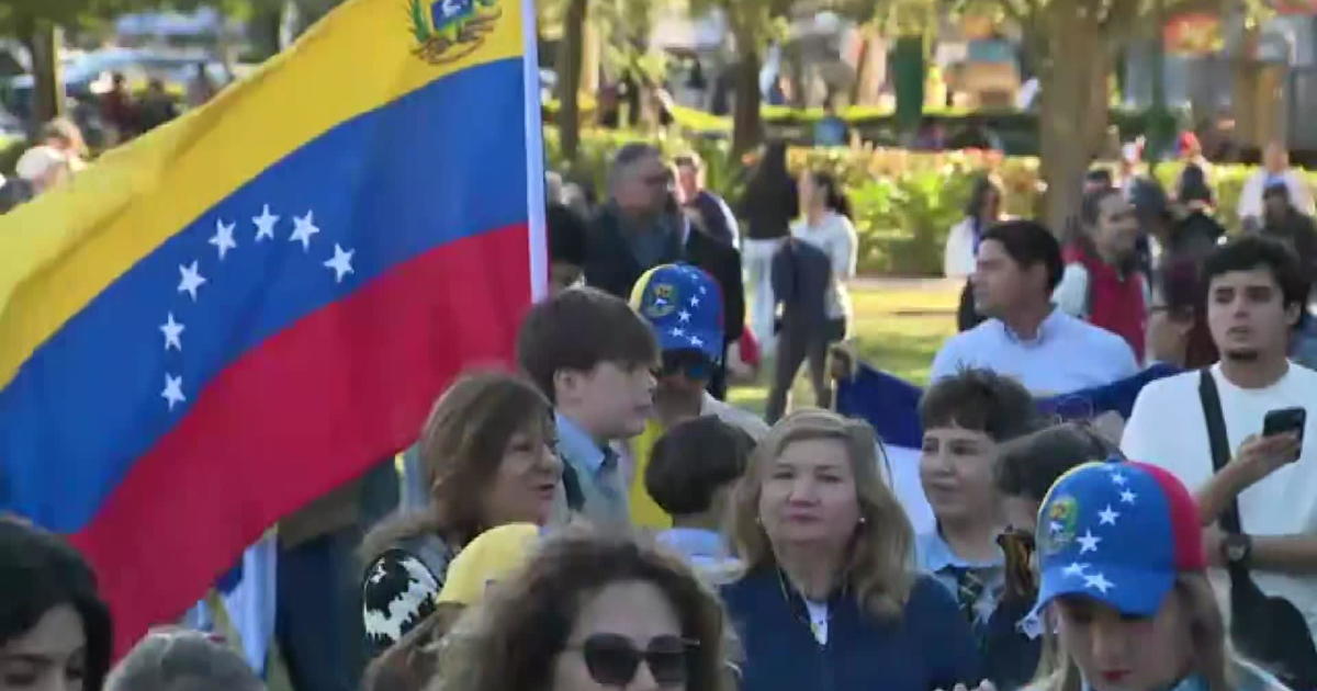 South Florida’s Venezuelan community reacts to Trump administration’s decision to end TPS