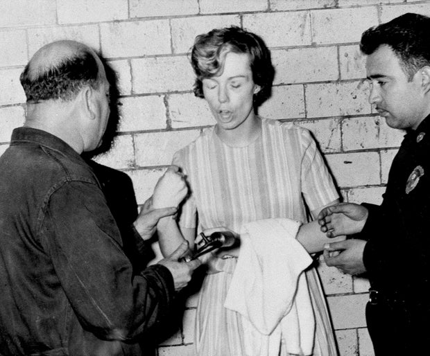 Old Murders-Fugitive Mystery