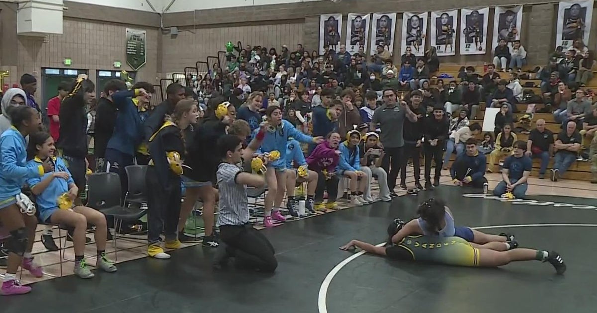 West Sacramento girls' high school wrestling team makes history as ...