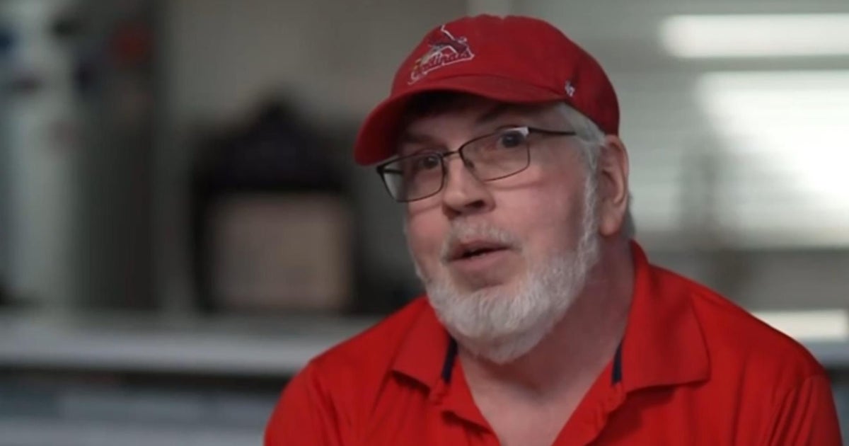 Father of helicopter crew chief in D.C. crash reacts to Trump's blame of DEI
